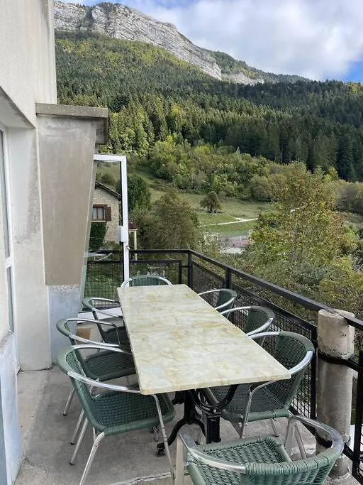 Magnifique Maison Renovee, 10Pers Rencurel
