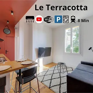  Appartement Terracotta-t2-clim-parking Gratuit Prive